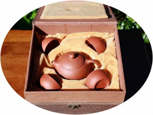 Yixing Zisha travel tea set